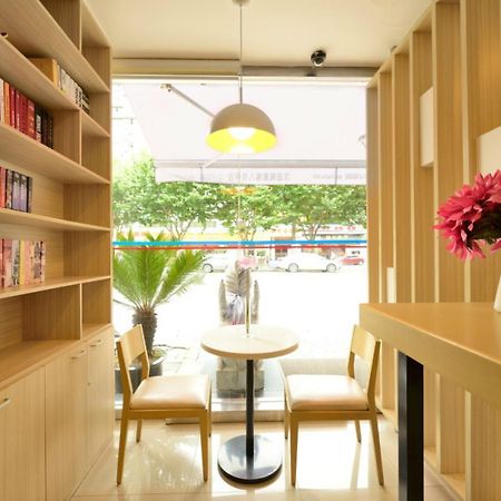 Hanting Express Shanghai Jiazhan Road Eksteriør billede